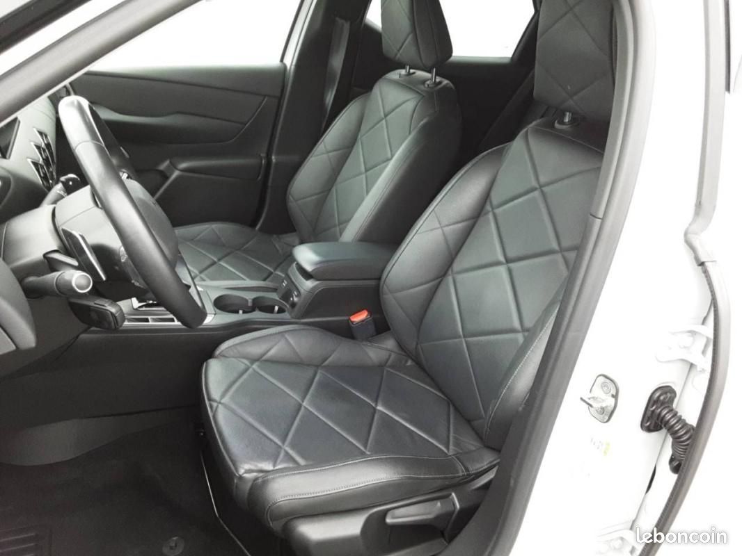 DS 3 Crossback DS3 PureTech 130 EAT8 - Connected Chic (image 11)