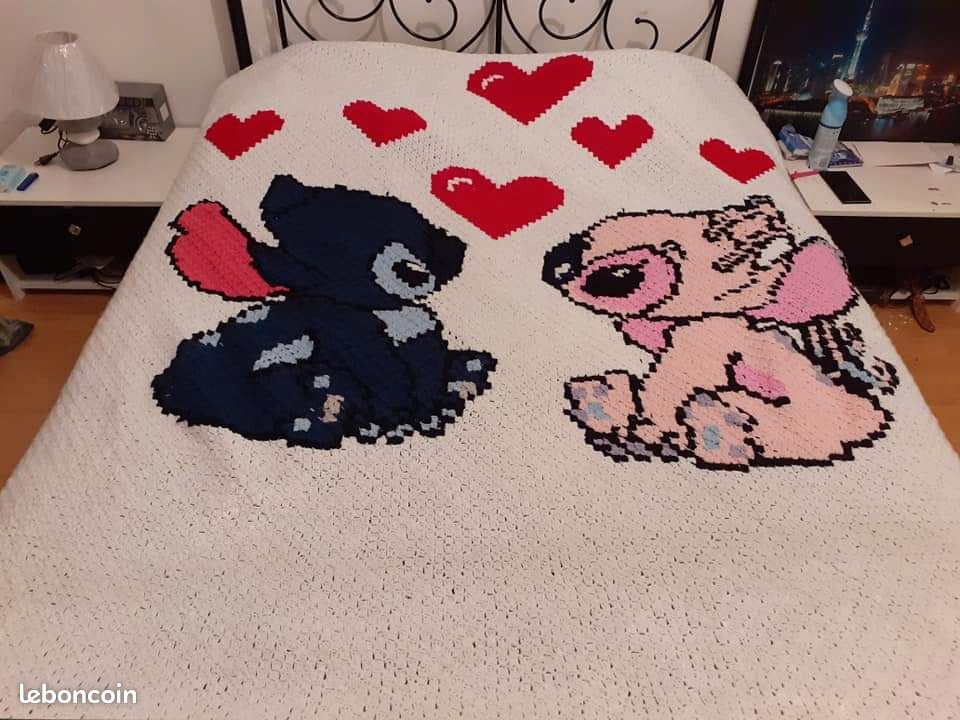 Bonjour je fais des couvertures en crochet (image 2)