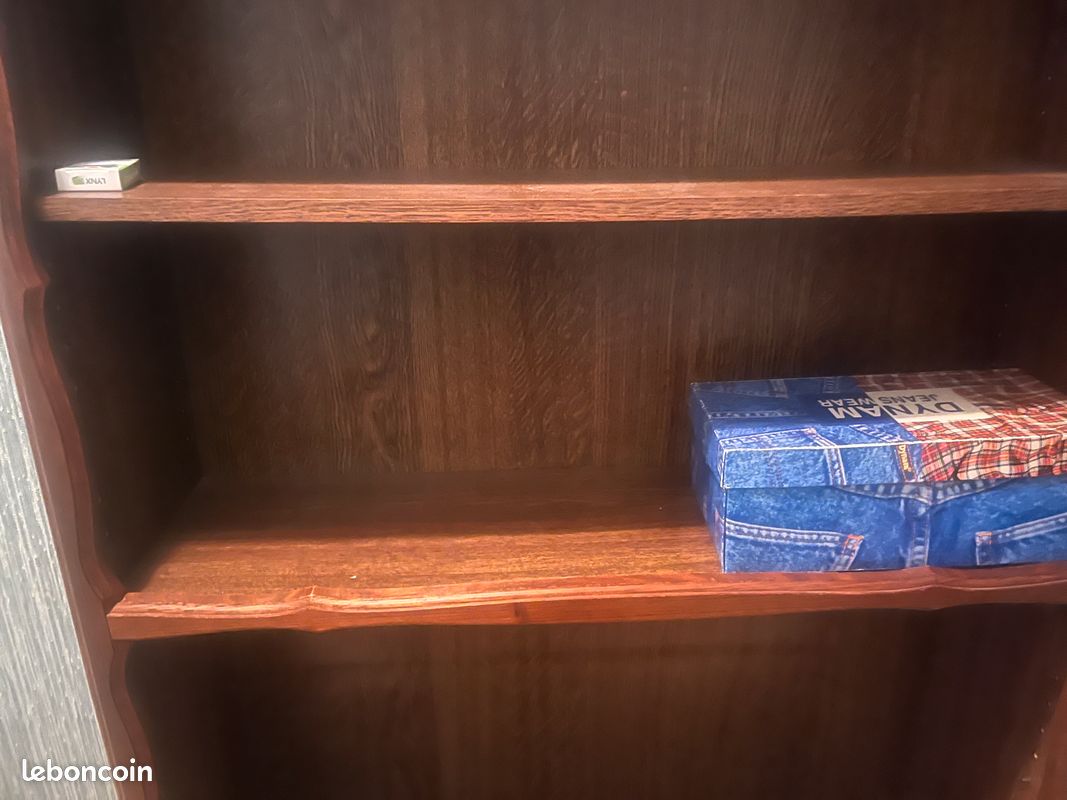 🪵 Bibliothèque en bois – Élégante et pratique (image 3)