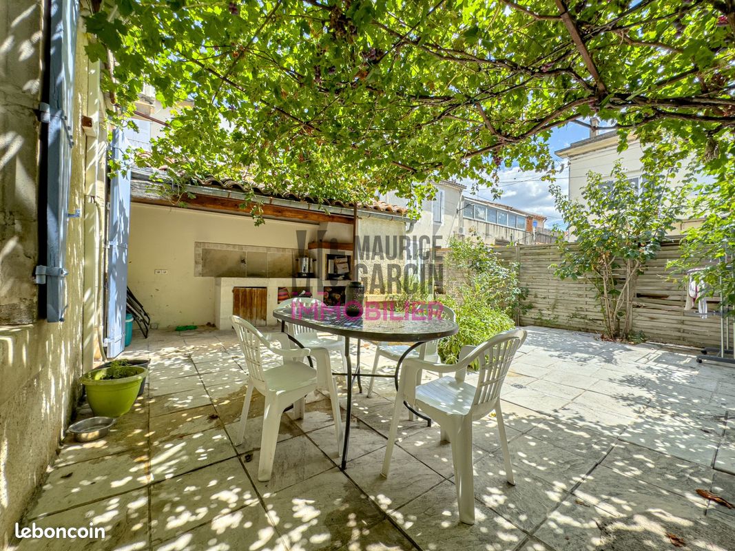 Appartement 3 pièces 70 m² · à Châteaurenard · 70 m² · 150 000 €