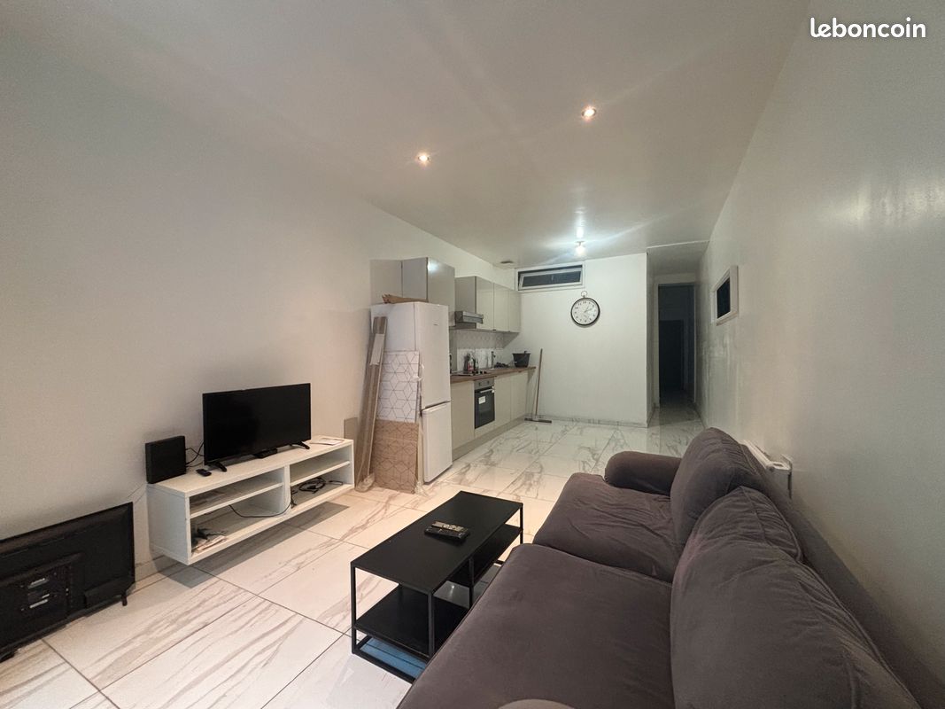 Local commercial 11 pièces 110 m² · à Douai · 110 m² · 218 000 €