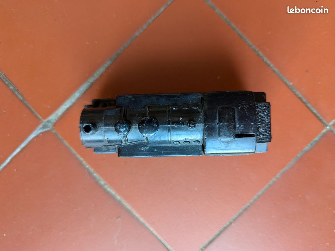 JOUEF VOITURE LITS CIWL PARIS LONDRE TRES BON ETAT SANS BOITE HO