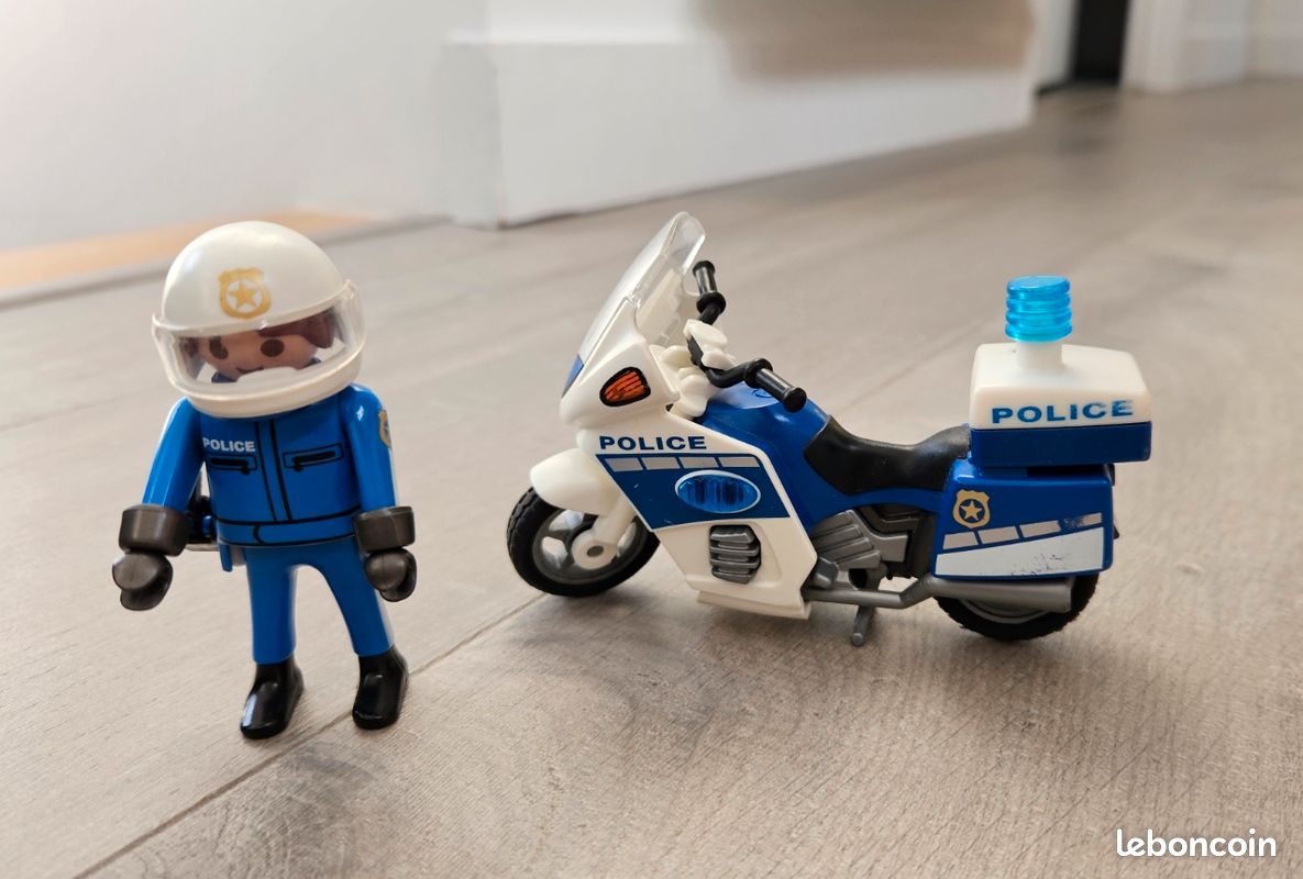 police bicycle playmobil police motorbike