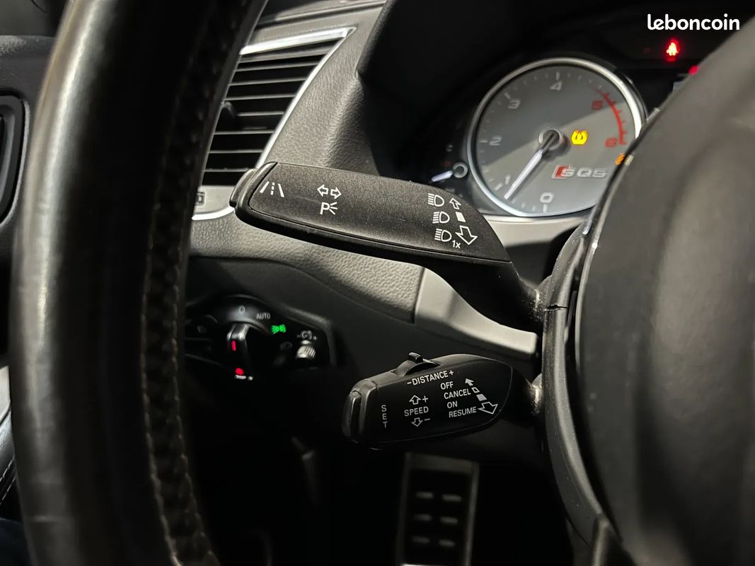 AUDI SQ5 3.0 Bi TDI 313 ch Sline - 2014 - Toit ouvrant - B&O - Caméra de recul - Siège Chauffant Av/Ar - Attelage (image 27)