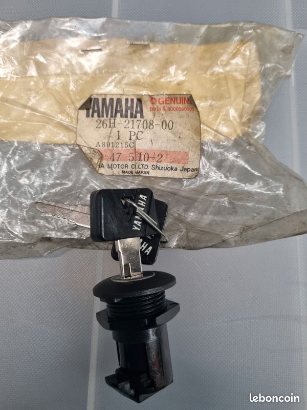 Serrure coffre Yamaha XC 125 cygnus
26H2170800 (image 1)