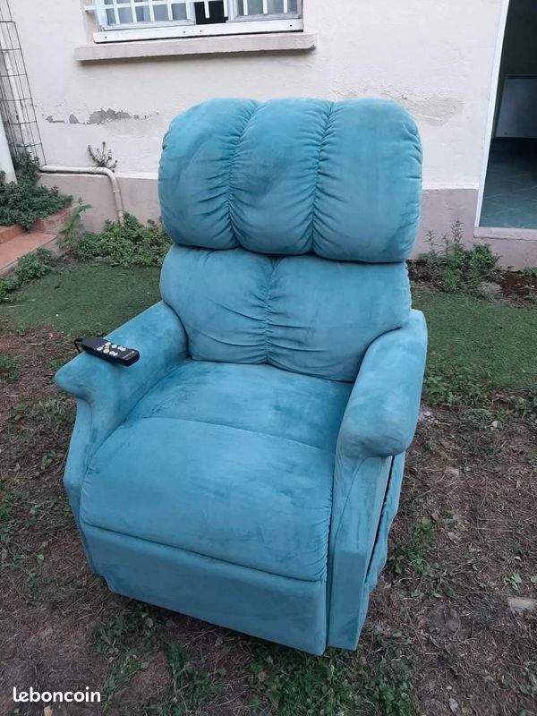 Fauteuil motorisé (image 1)
