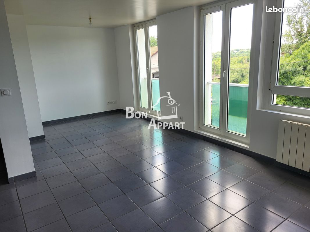Appartement 5 pièces 79 m² · à Homécourt · 79 m² · 109 000 €
