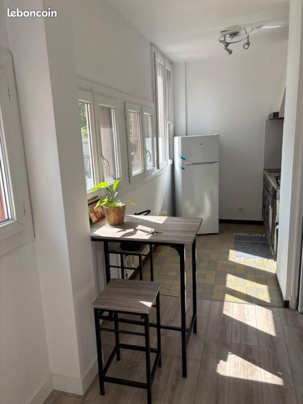 Appartement 1 pièce 24 m² · à Salon-de-Provence · 24 m² · 590 €/mois