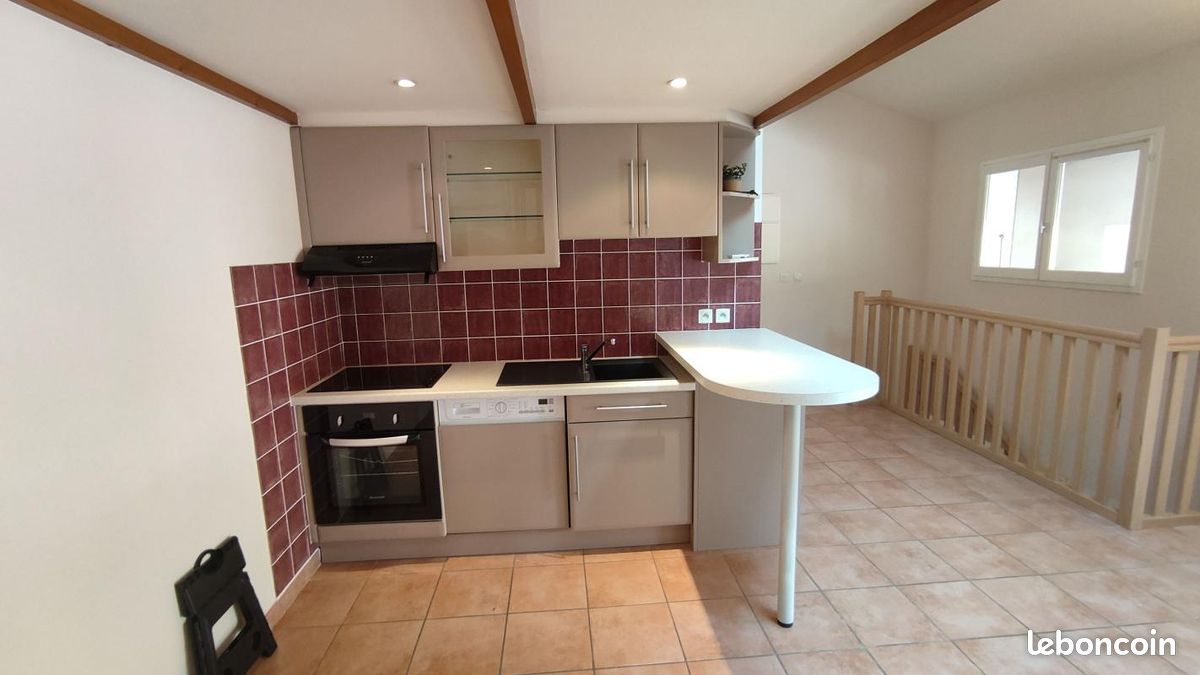 Appartement 2 pièces 35 m² · à Pierrevert · 35 m² · 535 €/mois