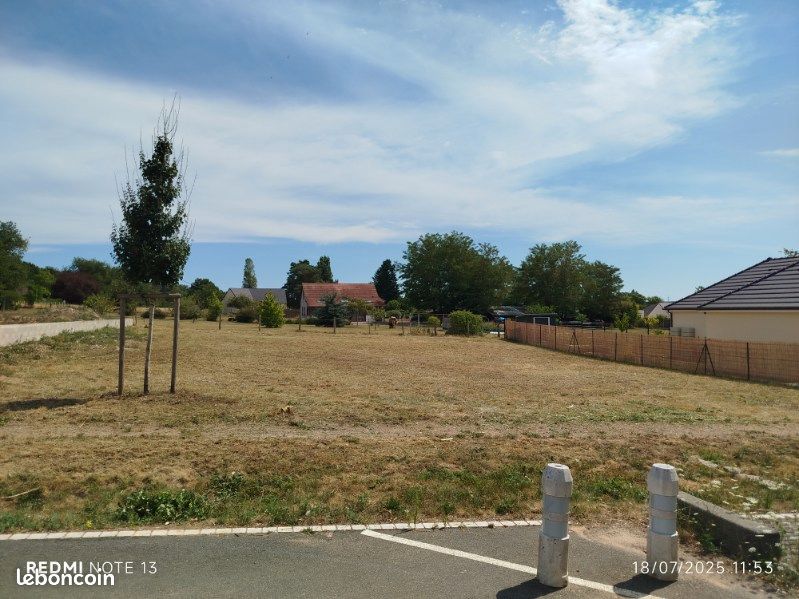 Terrain 800 m² · à Coulanges-lès-Nevers · 57 000 €