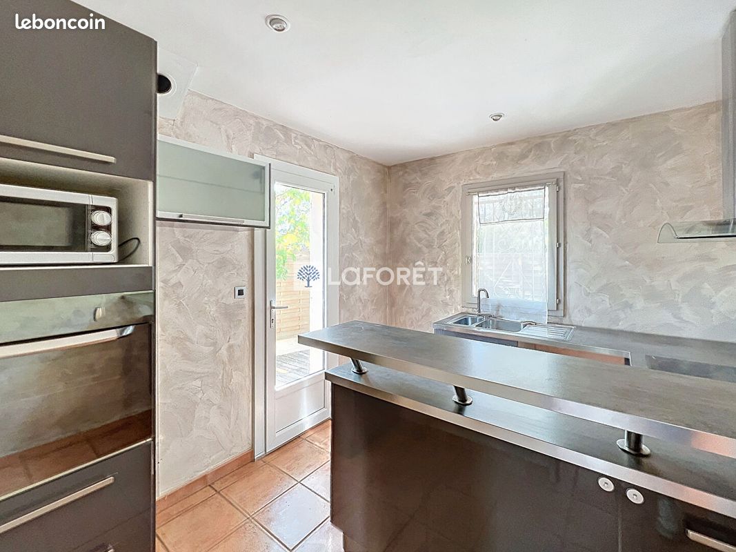 Maison a louer salon-de-provence - 4 pièce(s) - 78 m2 - Surfyn