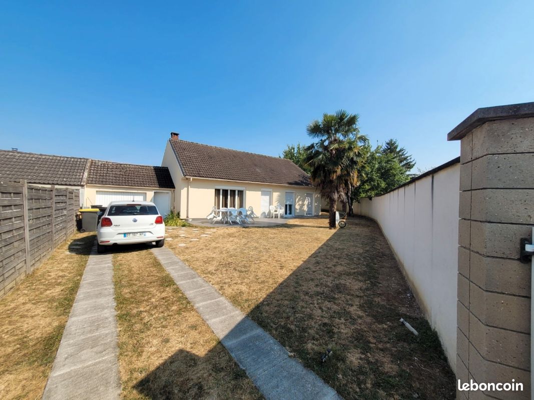 Maison 5 pièces 95 m² · à Fontenay-Trésigny · 95 m² · 372 000 €