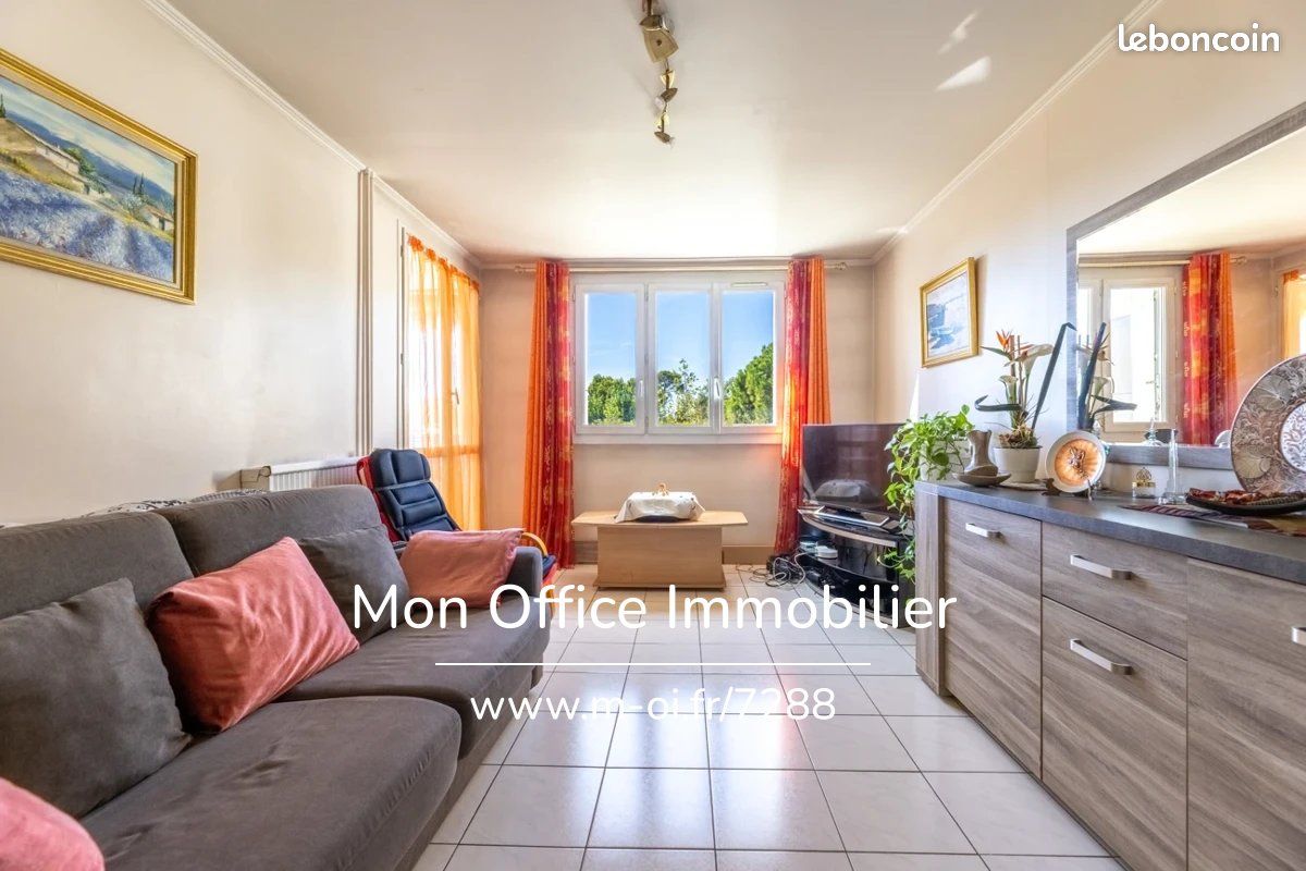 Appartement 3 pièces 75 m² · à Aix-en-Provence · 75 m² · 267 000 €
