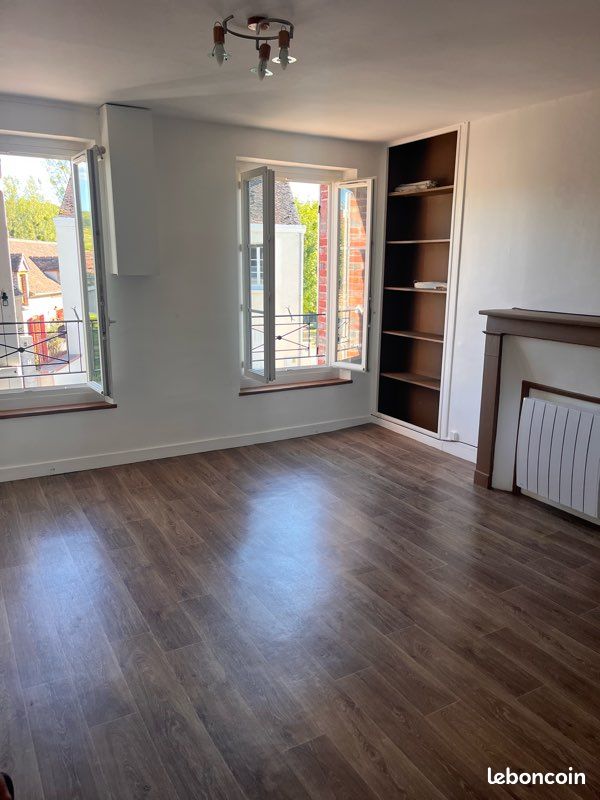 Appartement 2 pièces 51 m² · à Paris · 51 m² · 490 €/mois