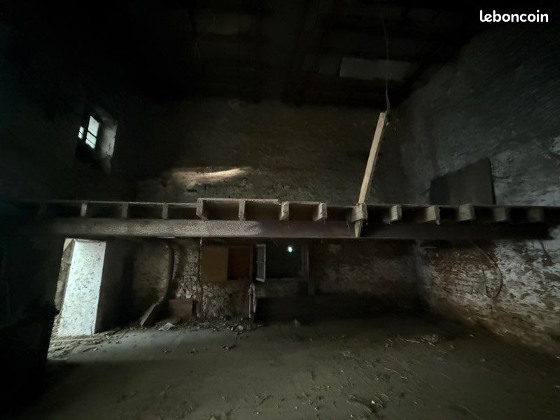 Maison 1 pièce 130 m² · à Monnerville · 130 m² · 59 000 €