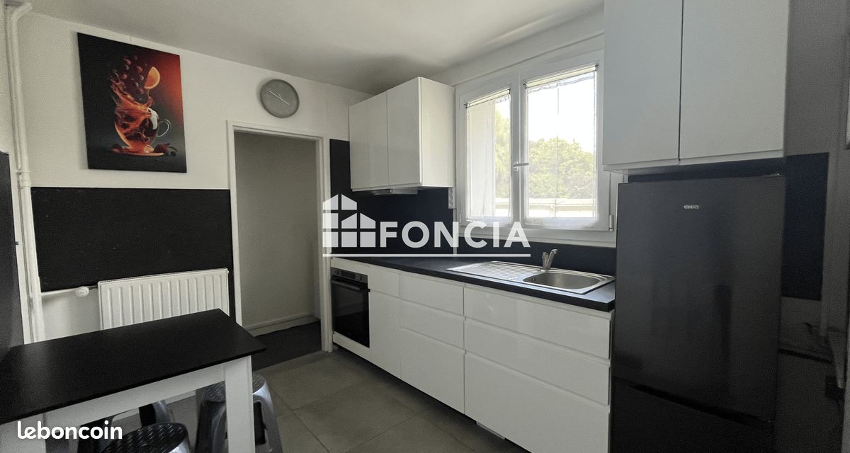 Appartement 3 pièces 60 m² · à Villiers-sur-Marne · 60 m² · 1 075 €