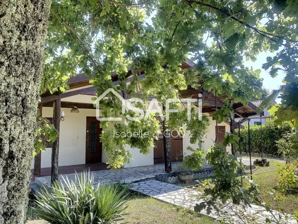 3 Bedrooms property for sale in Gujan-Mestras - Libre à la vente - £344025  (Ref: AP3350810)