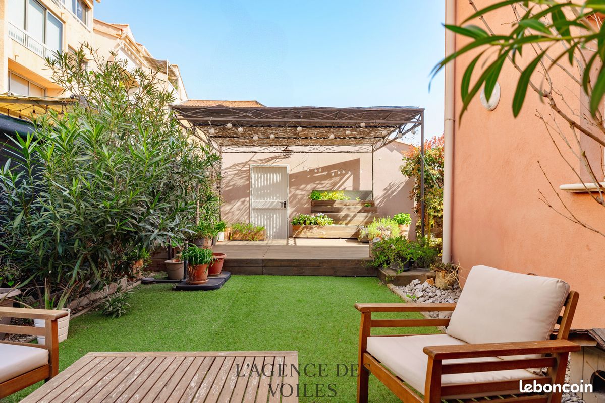 Appartement 2 pièces 48 m² · à Sanary-sur-Mer · 48 m² · 317 000 €