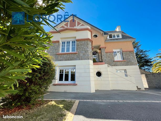 Propriété 5 pièces 141 m²