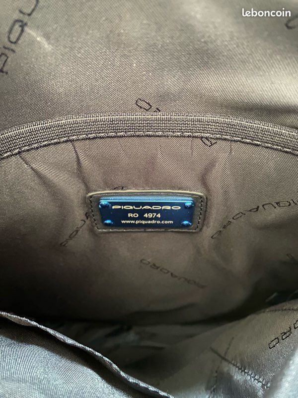 Sac bandoulière PIQUADRO pour iPad (image 4)