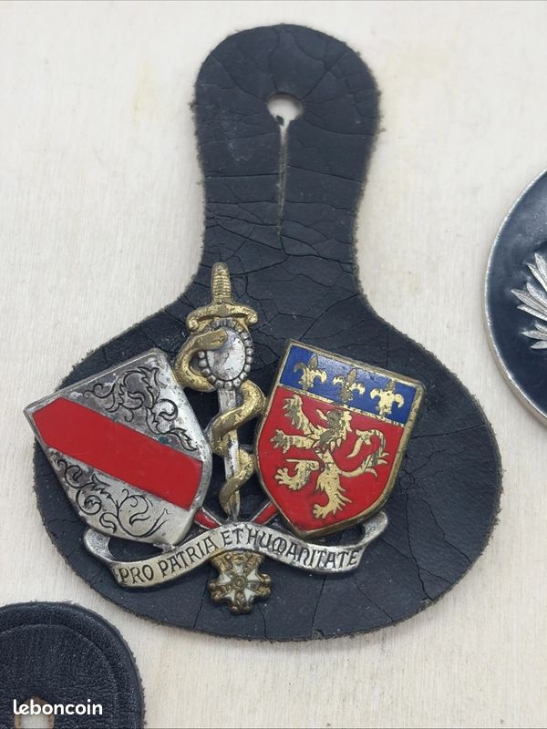 Casques, tenues et uniformes des Sapeurs-Pompiers | Provence 7