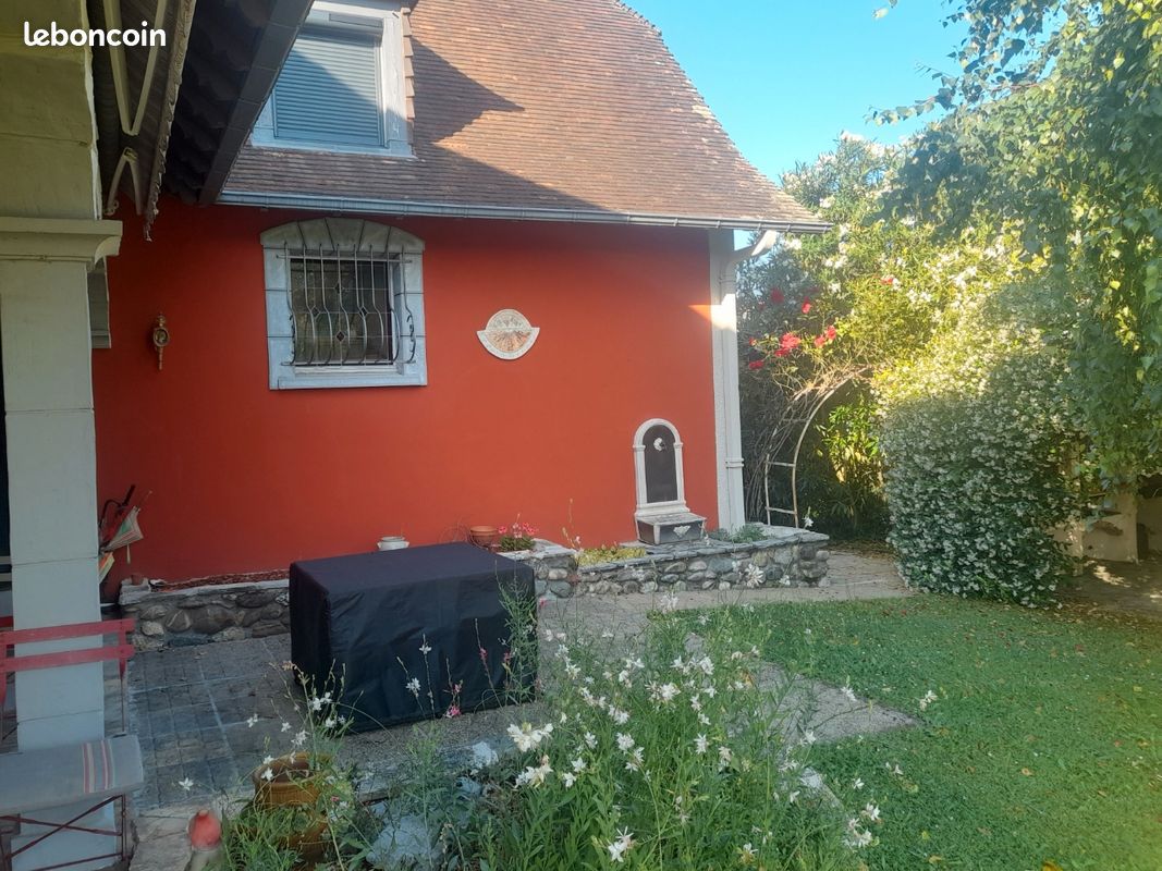 Maison 7 pièces 180 m² · à Lourdes · 180 m² · 370 000 €