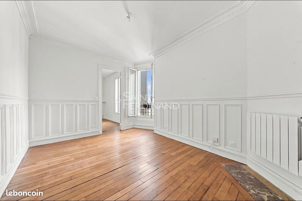 Appartement 2 pièces 33 m² · à Paris · 33 m² · 329 000 €