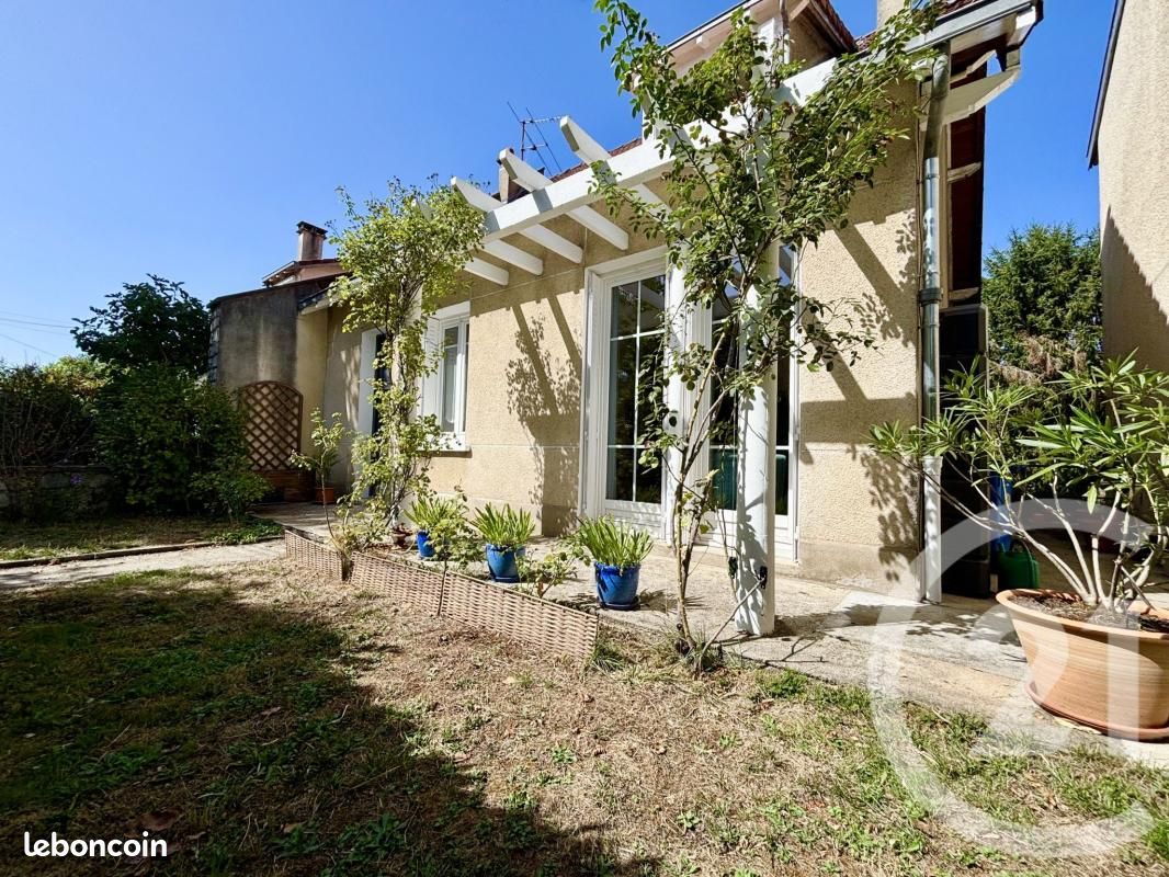 Maison 6 pièces 142 m² · à Limoges · 142 m² · 249 900 €