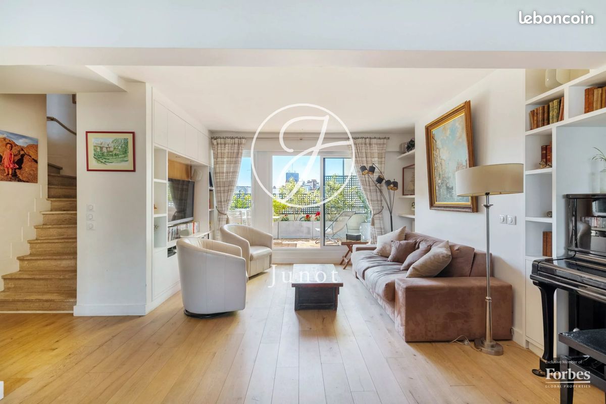 Appartement 6 pièces 102 m² · à Paris · 102 m² · 1 500 000 €