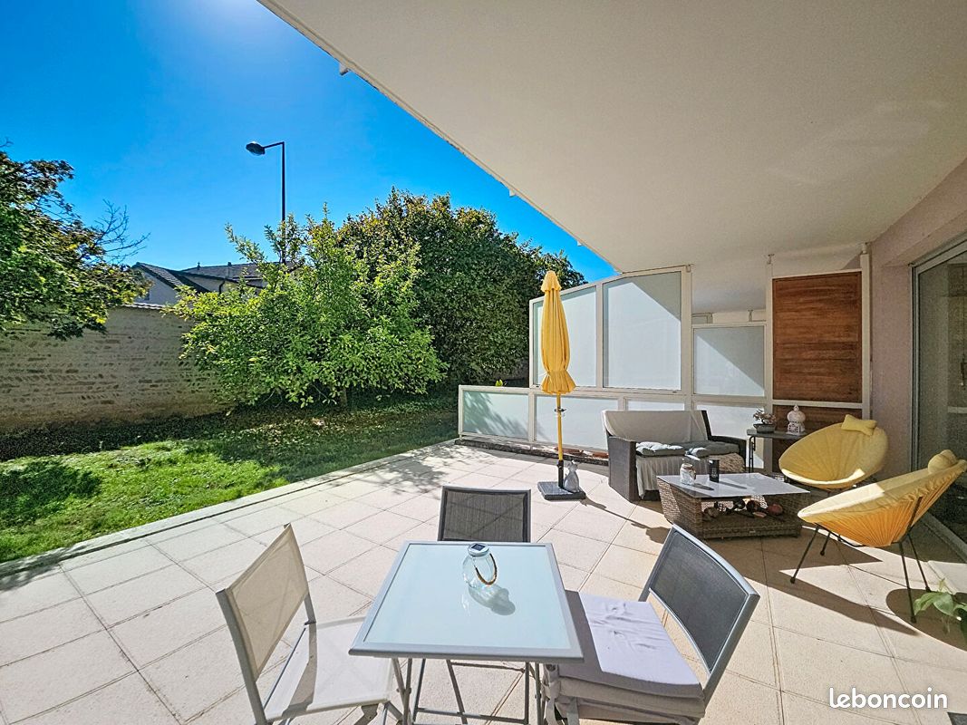 Appartement 3 pièces 90 m² · à Bourg-en-Bresse · 90 m² · 1 045 €/mois
