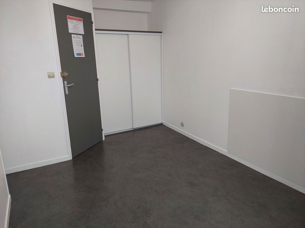 Studio poitiers libre de suite - Poitiers 86000 (image principale 0)