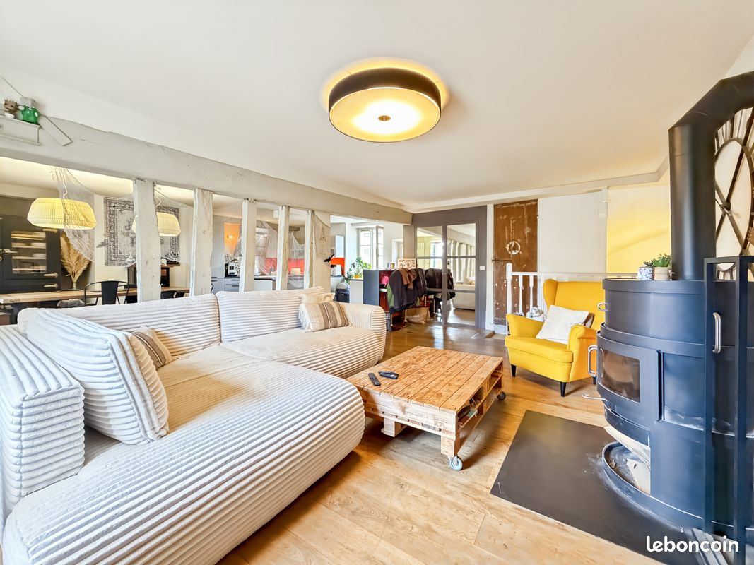 Maison 7 pièces 153 m² · à Brie-Comte-Robert · 153 m² · 449 000 €