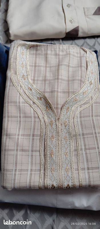 Lot Qamis et abayas (image 7)