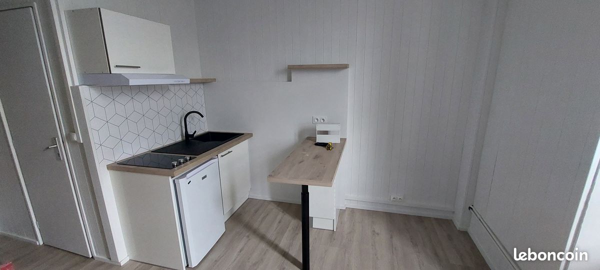 Appartement 1 pièce 17 m² · à Aix-les-Bains · 17 m² · 420 €/mois