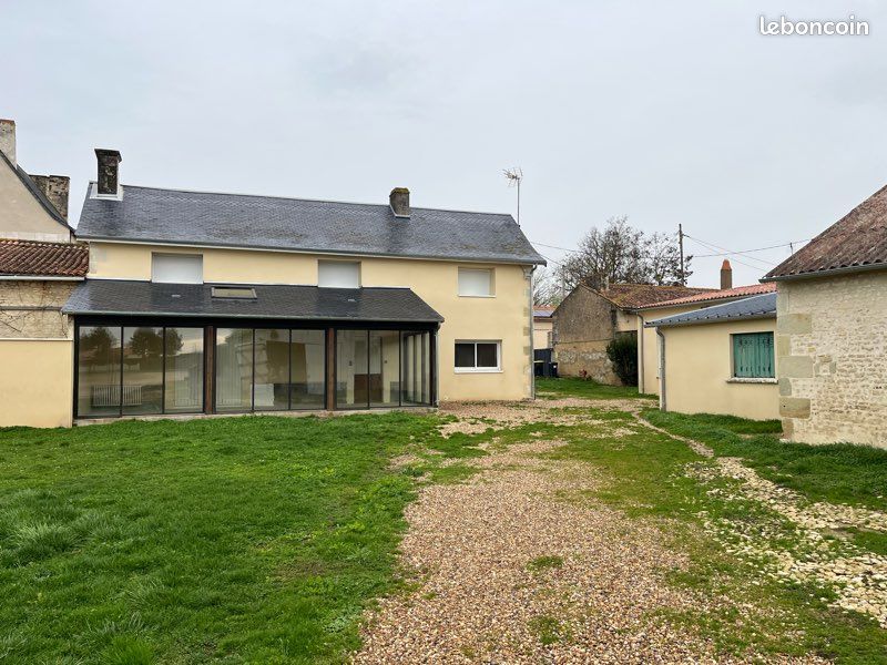 Maison 5 pièces 120 m² · à Saint-Martin-la-Pallu · 120 m² · 167 500 €