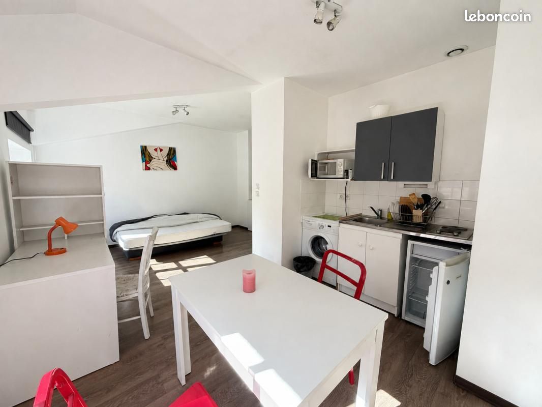 Appartement 1 pièce 34 m² · à Saint-Étienne · 34 m² · 430 €