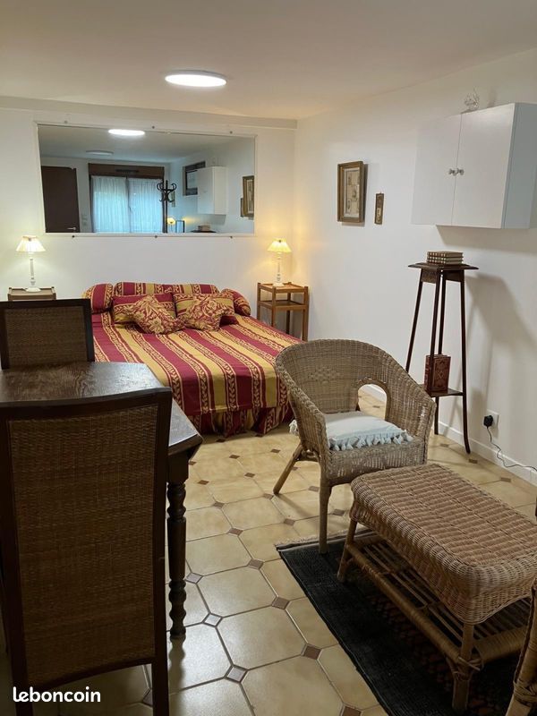Appartement 1 pièce 35 m² · à Chilly-Mazarin · 35 m² · 950 €/mois