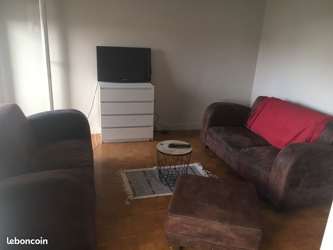 Ensemble canapé et pouf FLY (image 2)