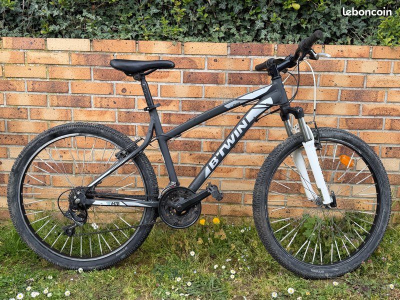 VTT Homme Rockrider 340 Taille M - Decathlon - Vélo Tout Terrain Semi-rigide Neuf