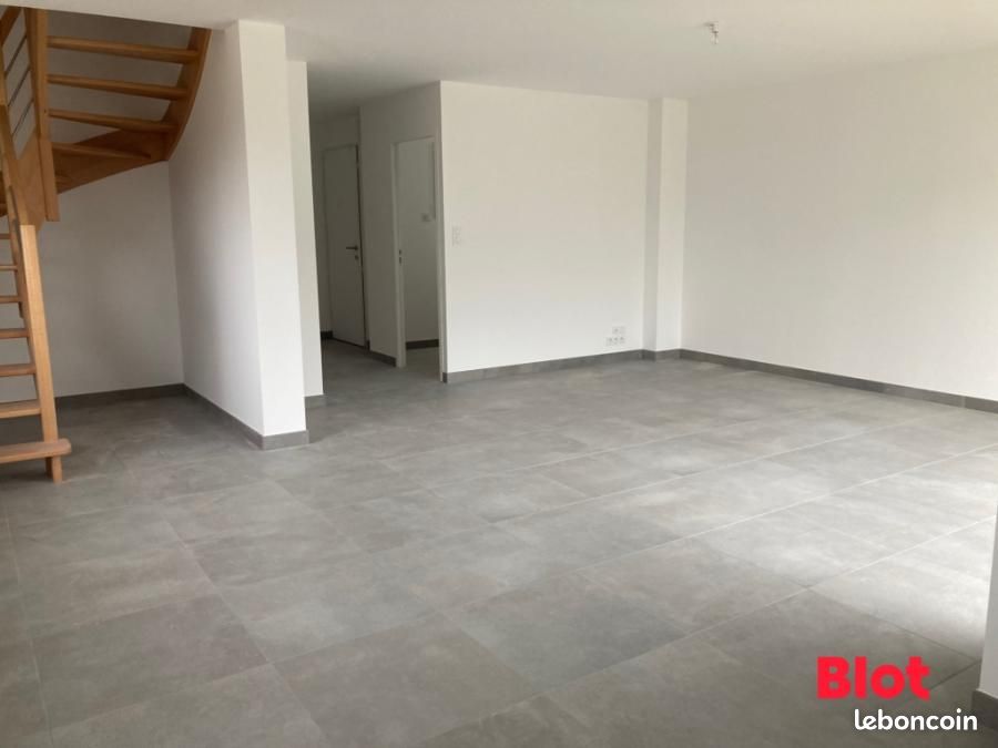 Maison 6 pièces 129 m² · à Nouvoitou · 129 m² · 1 230 €/mois