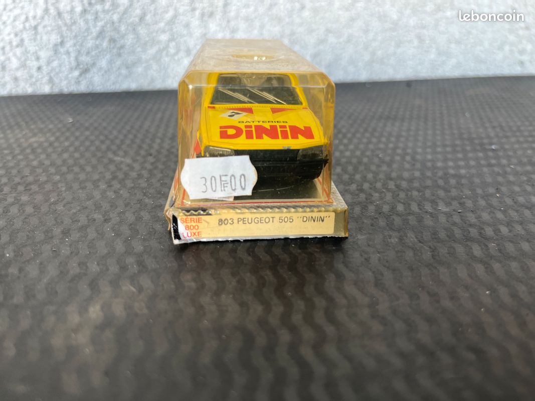 Miniature 1/43 Peugeot 505 Dinin Norev – Dédicacée JP Beltoise Et Miss France 1985