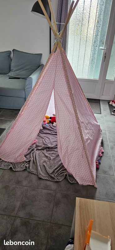 Vends TIPI / Cabane tissu enfants (image 1)