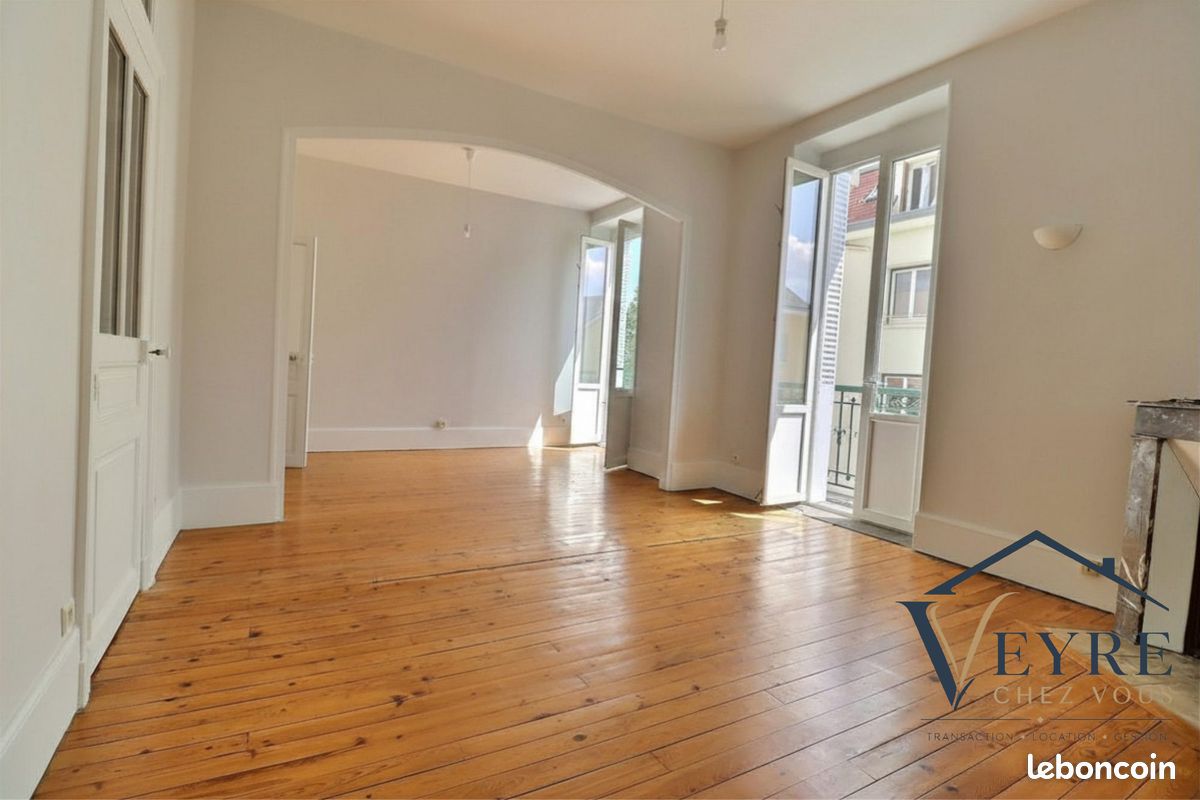 Appartement 3 pièces 67 m² · à Clermont-Ferrand · 67 m² · 730 €