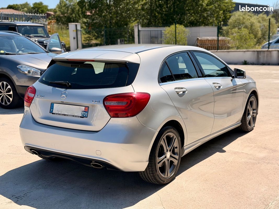 MERCEDES CLASSE A BUSINESS 200 CDI BlueEFFICIENCY Business Executive 7-G DCT A (image 8)