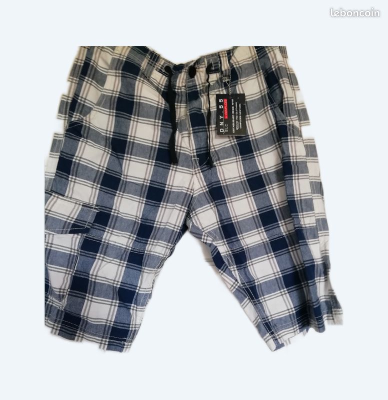 Short neuf avec étiquette T40 (image 1)