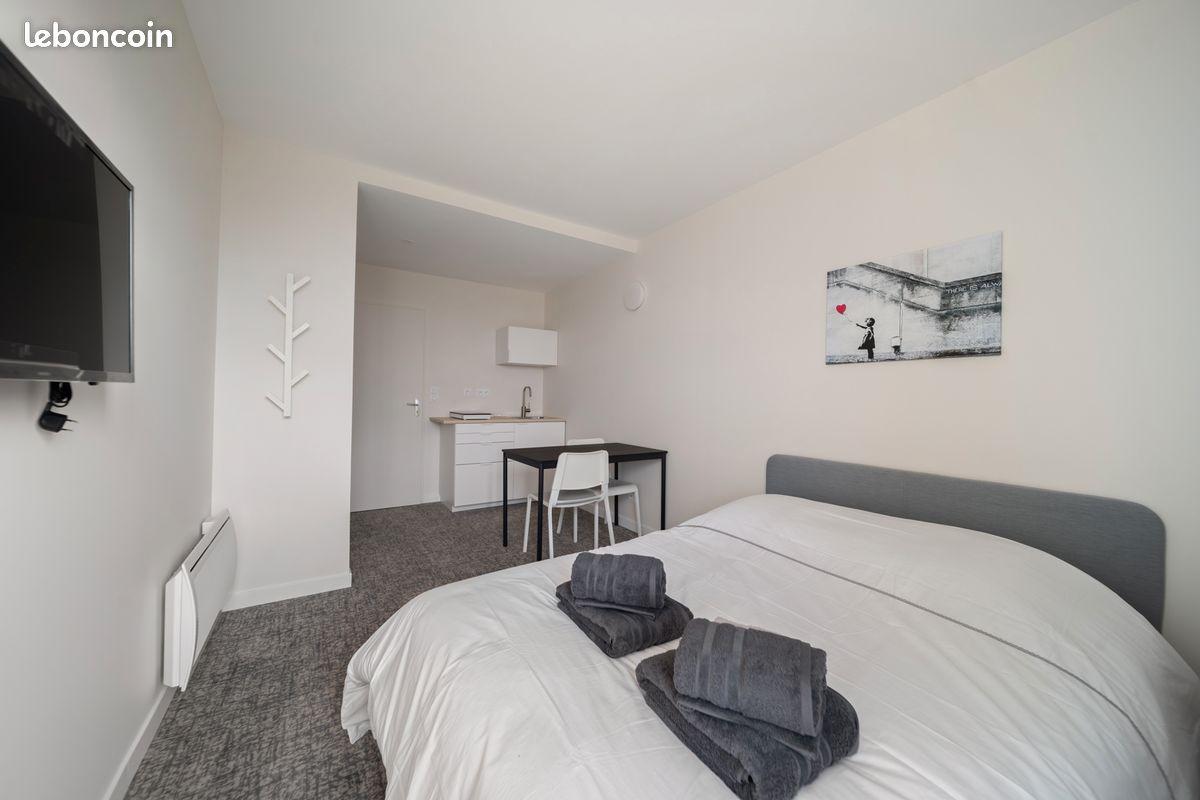 Appartement 1 pièce(s) 15 m²à louer Lons-le-saunier