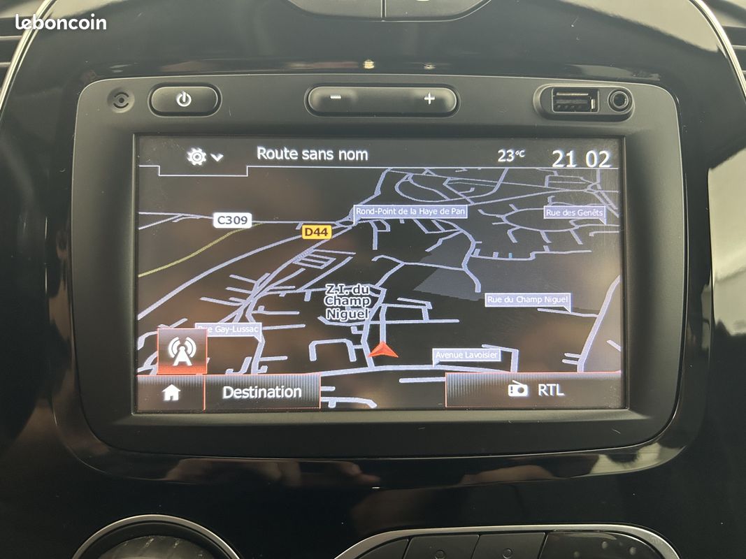 RENAULT Captur dCi 90 Energy Intens (image 15)