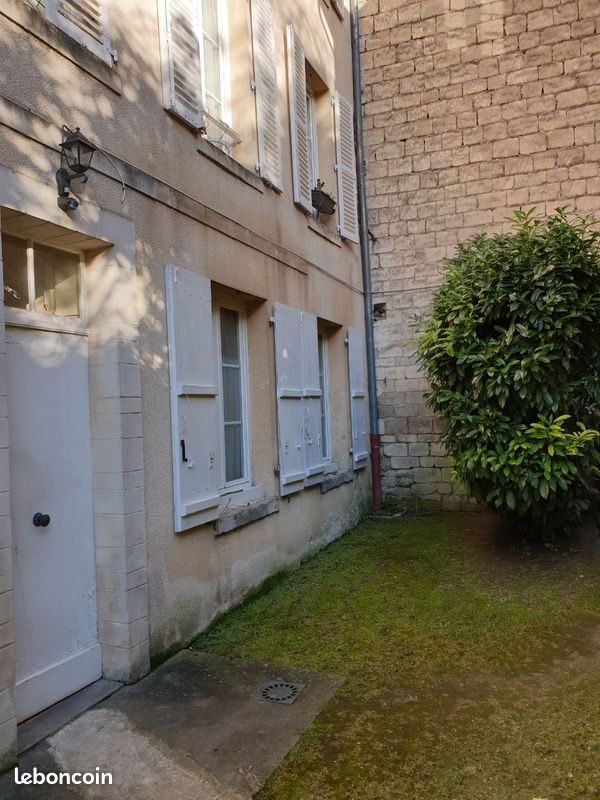 Appartement 1 pièce 19 m² · à Chantilly · 18,8 m² · 550 €/mois