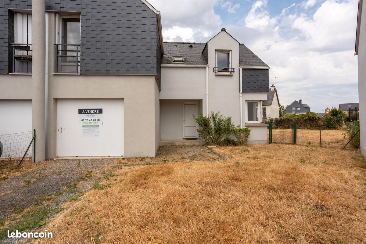 Maison 5 pièces 102 m² · à Saint-Aubin-du-Cormier · 102 m² · 195 000 €