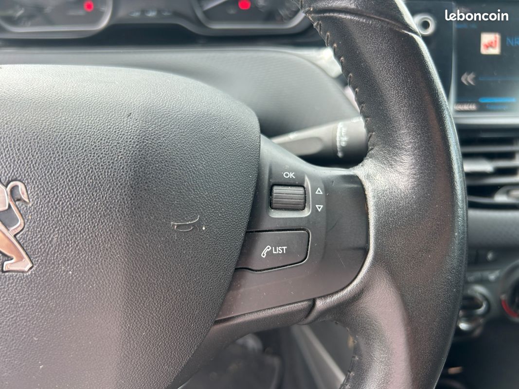 PEUGEOT 2008 1.6 HDI 100CV ACTIVE BUSINESS - DISTRIBUTION RETAITe (image 27)